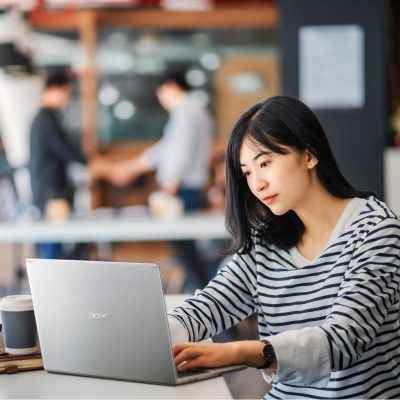 Bí Quyết Chọn Mua Laptop Cho Sinh Viên